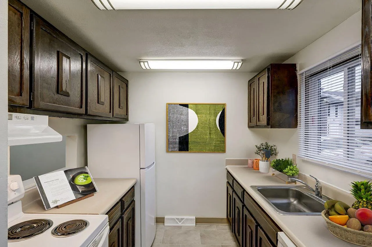 High Acres Apartments and Townhomes — Photo 4