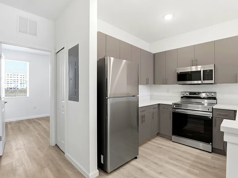 Venture Apartments — Photo 75