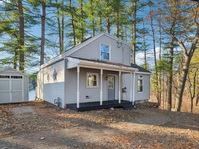 351 Peters Pond Dr, Dracut, MA, 01826