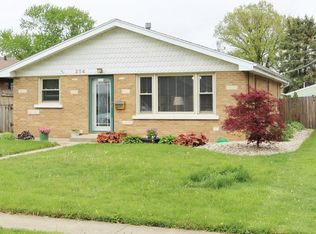 254 N Douglas Ave, Bradley, IL 60915