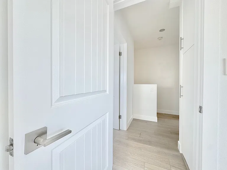 8616 Whitworth Drive — Photo 14