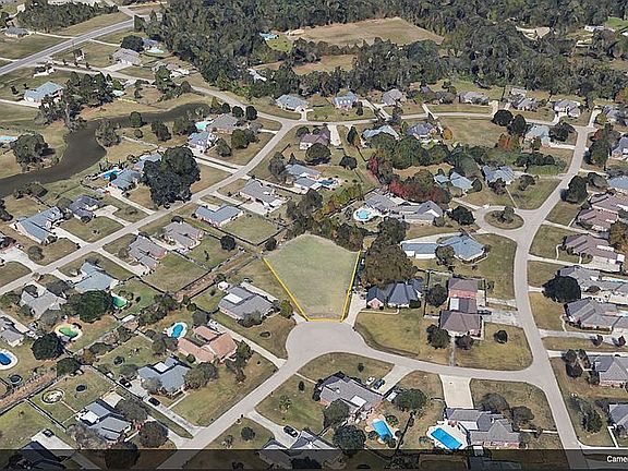 2nd image of 105-A Ola Dr