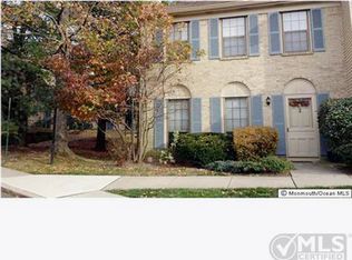 187 Kinnoll Hill Ct, Aberdeen, NJ 07747