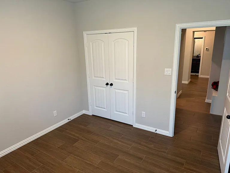 7608 Rothbury Dr — Photo 23