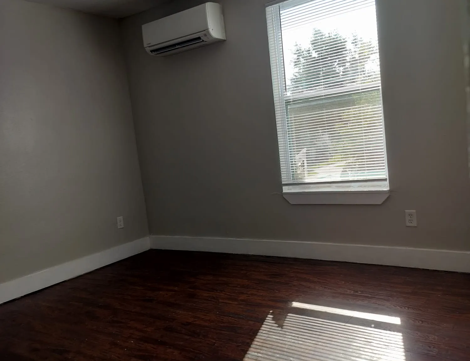 715 West Jefferson Street — Photo 2
