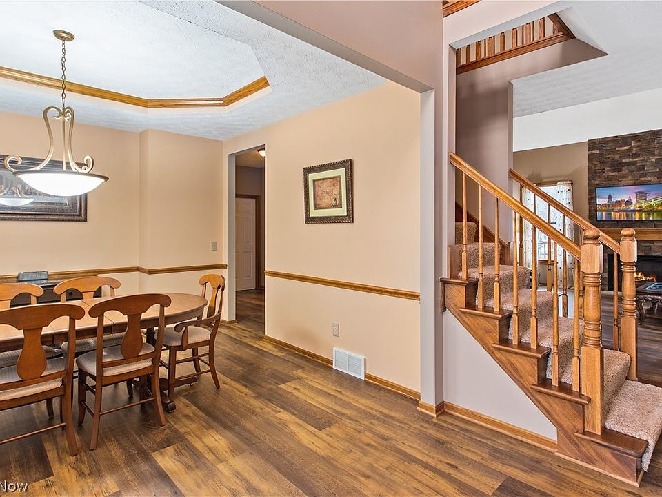 6484 S Rim Cir, Valley City, OH 44280 Zillow