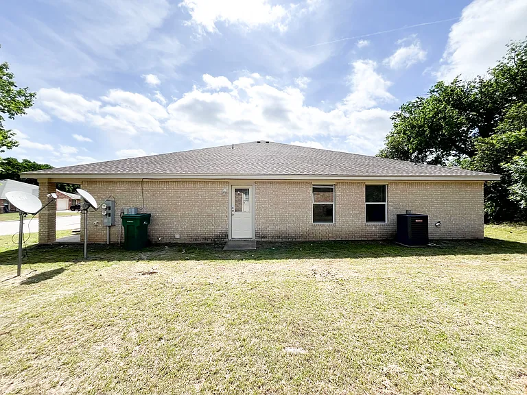 204 Dale Earnhardt Dr #A — Photo 31