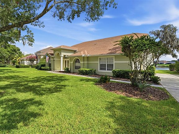 3rd image of 1526 CHERRY LAKE WAY