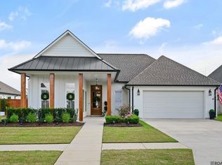 38283 Meadow Rue Dr, Prairieville, LA 70769