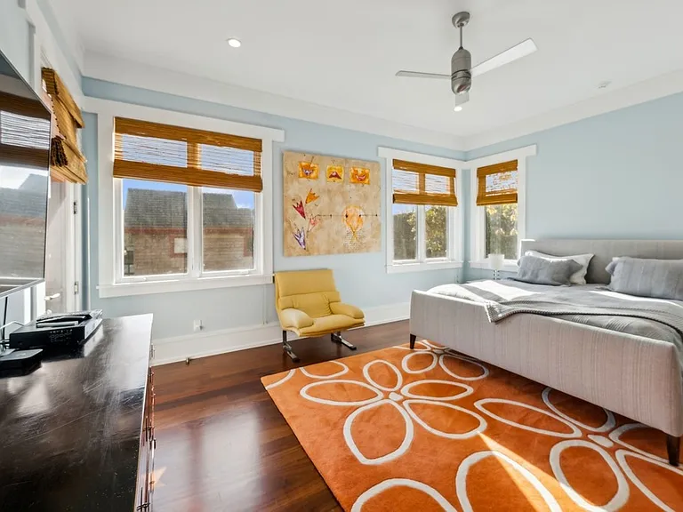 807 Halsey Ln — Photo 10