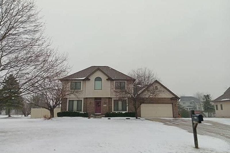 1st image of 6453 Flagstone Ct
