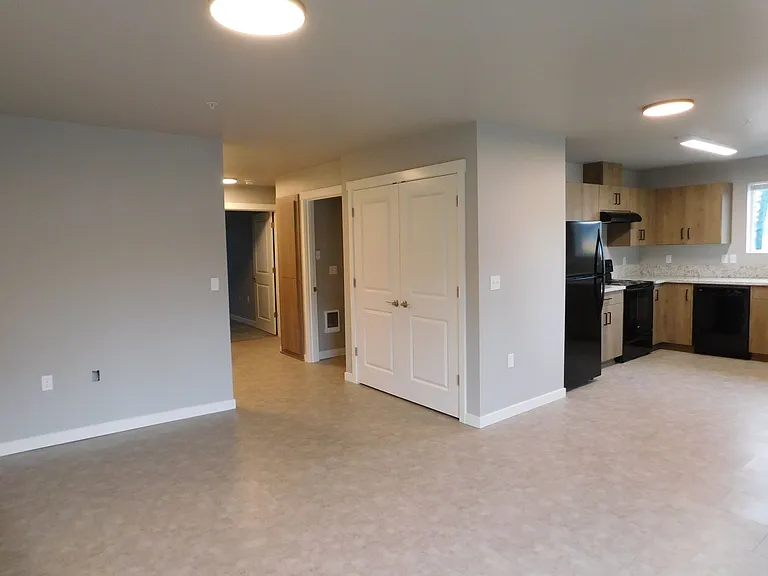 354 S 8th St #13 — Photo 7