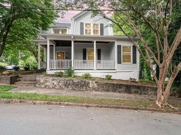 1521 Seneca St, Winston Salem, NC 27103