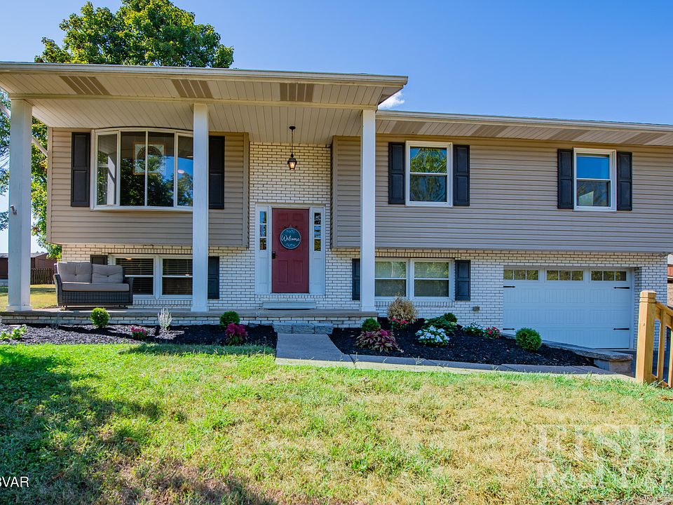 2nd image of 21 Forest Dr
