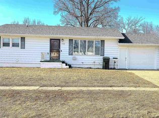 1102 Southern Dr, Norfolk, NE 68701