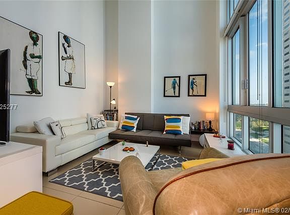 2nd image of 300 S Biscayne Blvd APT 1232