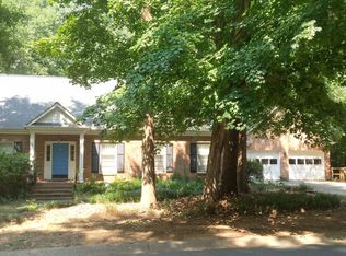 7334 Quail Hill Rd, Charlotte, NC 28210