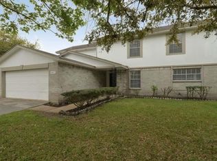 10427 Permian Dr, Sugar Land, TX 77498