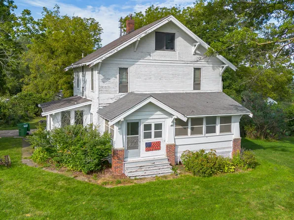 1509 State Highway 92, Winterset, IA 50273