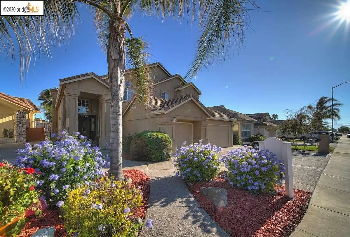 4070 Pier Point photo 1