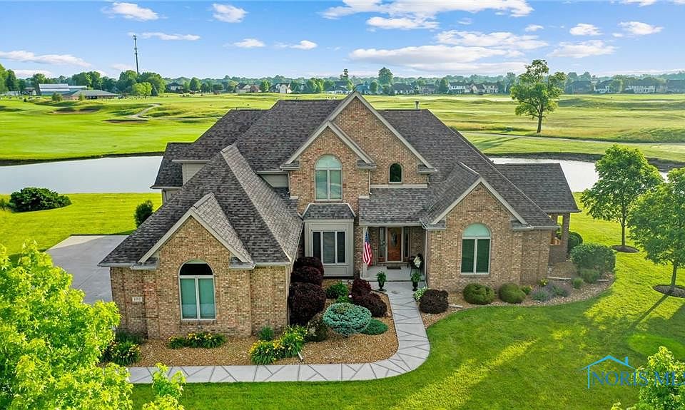 1st image of 1592 Saint George Cir