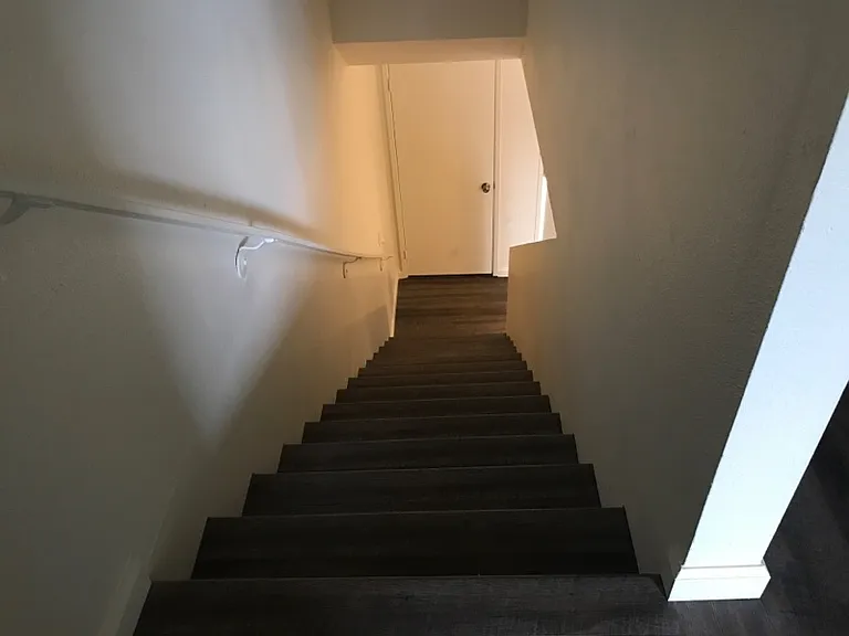 University Place Apartments — Photo 18