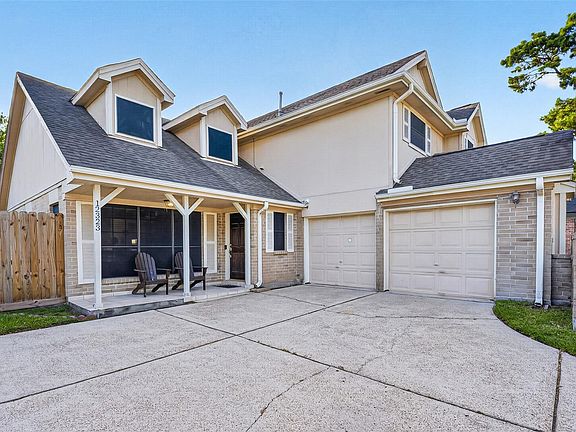 2nd image of 12323 Misty Laurel Dr