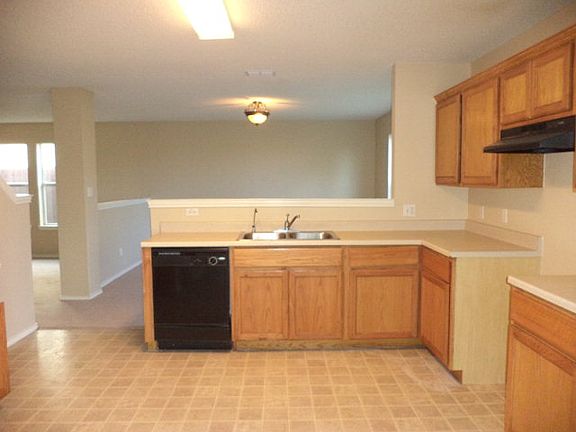 4th image of 1431 Kokopelli Dr
