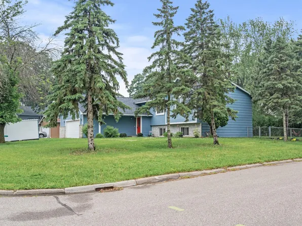 9307 Vincent Ave N, Brooklyn Park, MN 55444