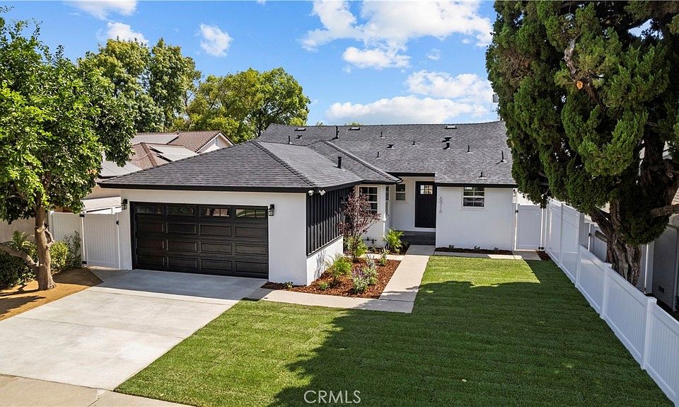 1st image of 6916 Bianca Ave