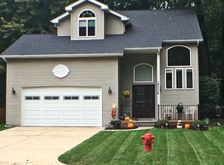 9338 Lakepointe Blvd, Algonac, MI 48001