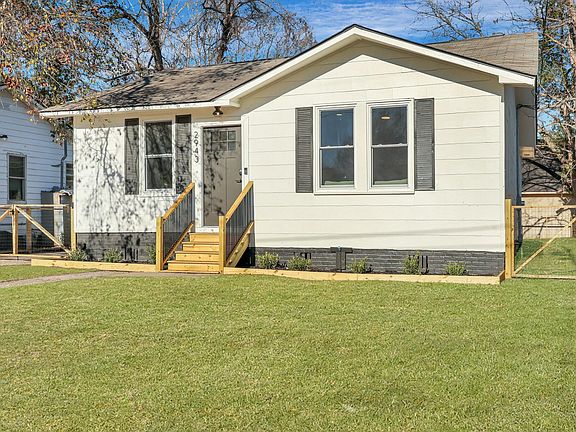 2nd image of 2943 Alabama Dr