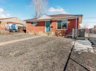 7020 Avrum Drive, Denver, CO 80221