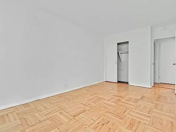 5th image of 411 E 53rd St APT 10A