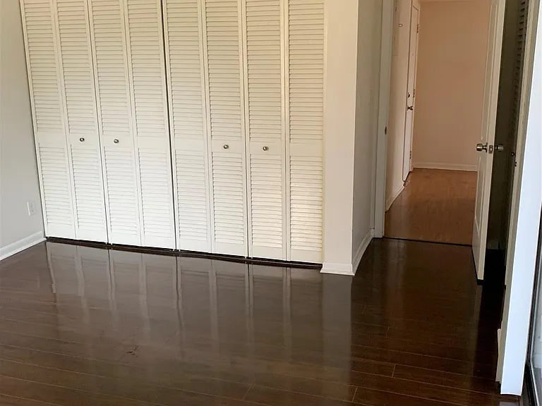 200 Jacaranda Country Club Dr #1B — Photo 7