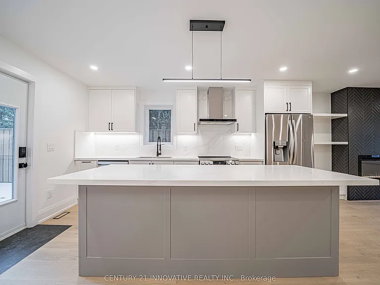 58 Carsbrooke Rd — Photo 10