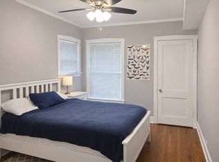 6656 N Newgard Ave #1M, Chicago, IL 60626