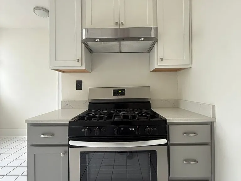 2101 N Pennsylvania St #5 — Photo 19
