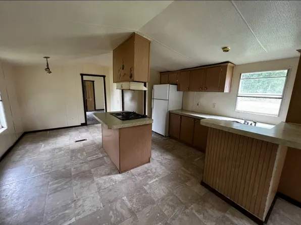 139 Redland Ranch Rd, Walhalla, SC 29691