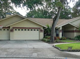 2669 Crystal Cir, Dunedin, FL 34698