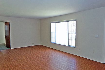 5th image of 130 Brandy Hills Dr