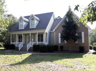 3512 Lillie Branch Dr, Zebulon, NC 27597