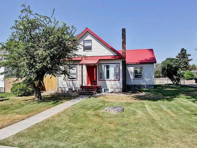 1502 Ellis Ave — Photo 1