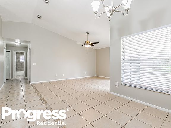 4th image of 2547 Kari Dr