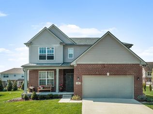 640 Park Lane Rd, Chelsea, MI 48118