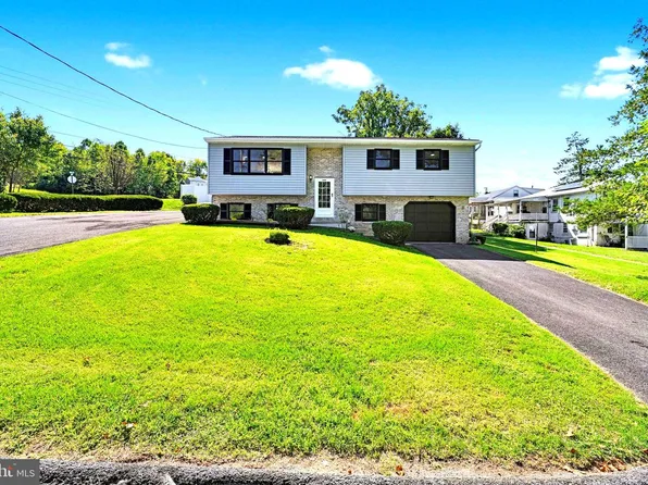 1408 Beaumont Ave, Temple, PA 19560