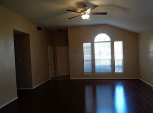 506 Paradise Ln, Montgomery, TX 77356