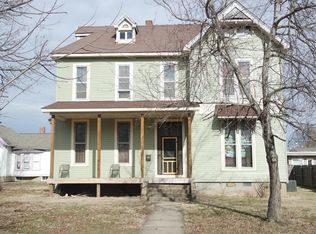 213 E 3rd St, Metropolis, IL 62960