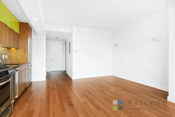 Rented by Halcyon Management Group LLC | media 18