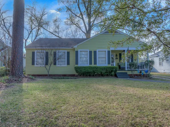 3650 Greenway Pl, Shreveport, LA 71105